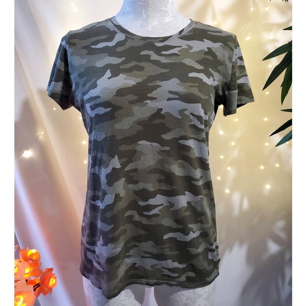 PINK Victoria's Secret Perfect Crew Camo Short Sleeve Tee Women's S Green Top